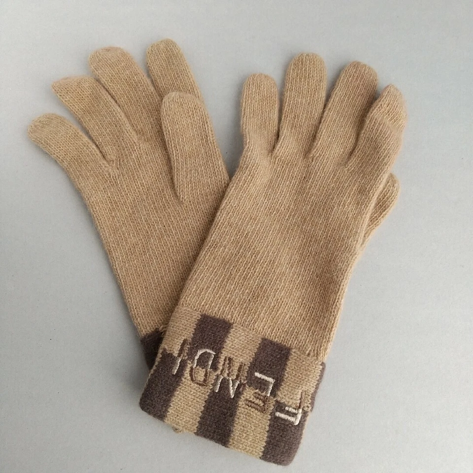 Auténticos Guantes Fendi Vintage Logo Lana Angora Nylon Beige Sin Stock No Usados Foto 4 de 4