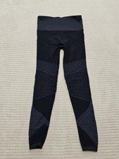 Spanx Leggings Womens Medium Look At Me Now Seamless Moto Legging Indigo Sky