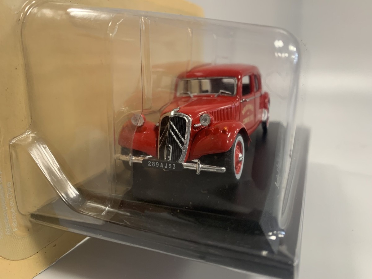 Modèle Réduit Citroën Traction 11 Familiale Des Pompiers D'Aze 1955 - Échelle 1:43 - Universal Hobbies Neuf