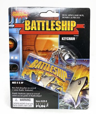 Battleship keychain With Limited Gamplay 2005 Basic Fun