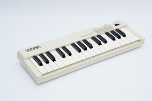 Vintage Casio M-10 Przenośna mini klawiatura Casiotone Japonia Syntezator lata 80. - Zdjęcie 1 z 4