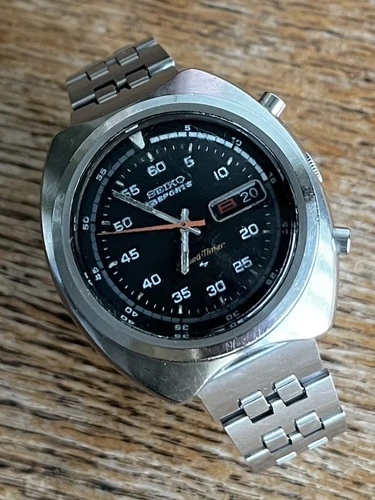 Vintage Seiko 5 Sports 7017-6040 JDM Speedtimer Minutes Only Dial Chronograph