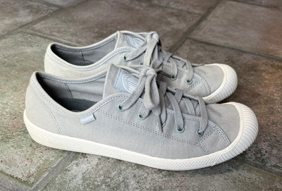 PALLADIUM Flex Lace Women's Canvas Sneakers 93155-021-M Size 9.5 Grey White