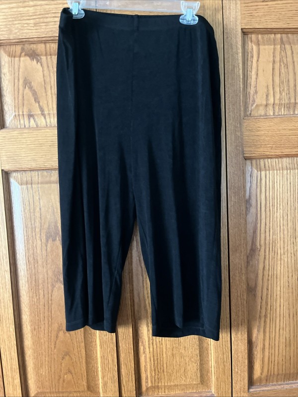 Chicos Travelers crop capri pants black elastic waist women size 3