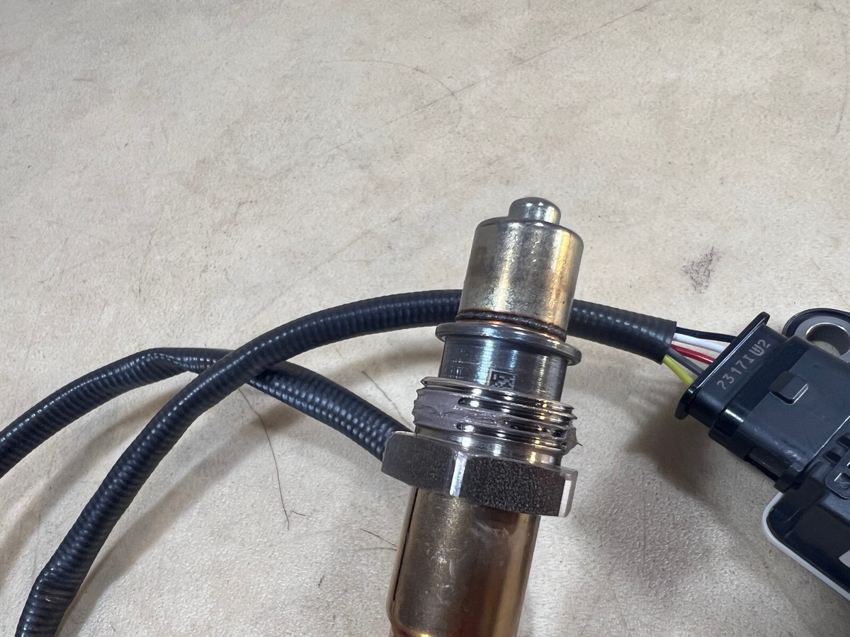 NEW Genuine BMW/MINI PM Diesel Exhaust Particulate Sensor 9887657  