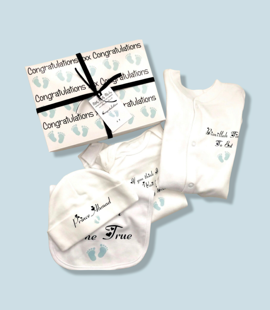 PERSONALISED BABY GIFT box set Unisex footprint baby shower new baby  babygrow