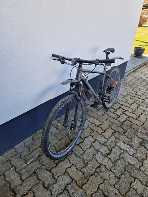 cube reaction pro 2022 wenig Gebraucht guter Zustand
