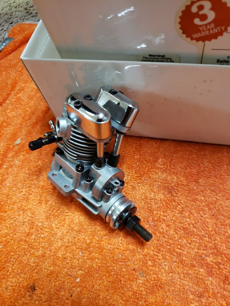 【新品未使用】SAITO FA-30SH 4サイクルエンジン 新品未使用】SAITO FA-30SH 4サイクルエンジン 新品未使用】SAITO FA