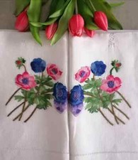 Drap Brodé En Pur Lin Avec Broderie Point Peinture À La Main