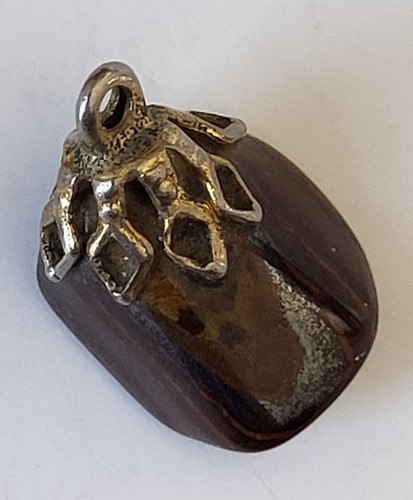 1960er VIETNAM MINI SCHMUCK KONVOLUT MANSCHETTENKNÖPFE ANHÄNGER TODESKARTE OHRRING ETC. - Bild 4 von 6