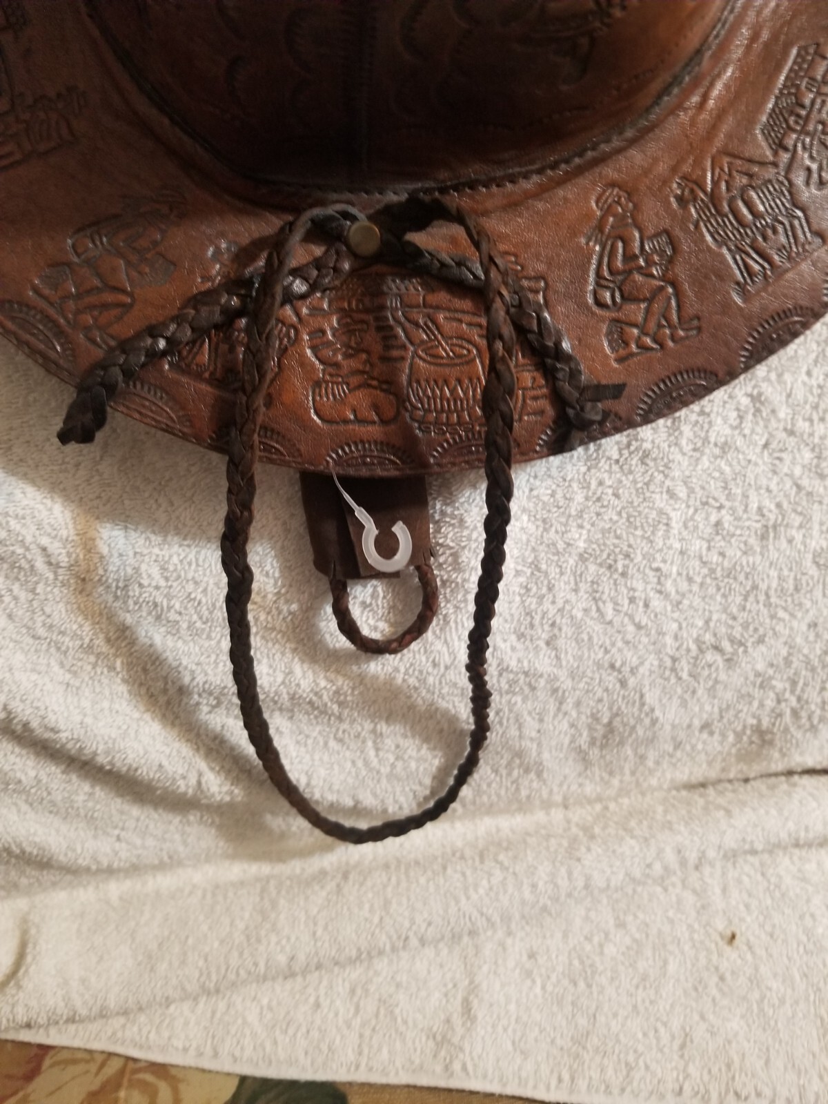 PERUVIAN LEATHER HAT - ONE SIZE - THROWBACK - TRA… - image 4