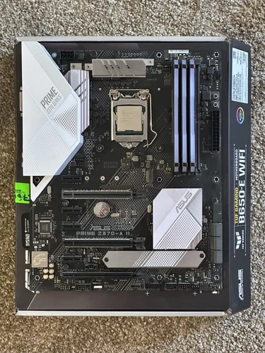 i7-9700K + ASUS Prime Z390 + 24GB Corsair Vengeance RGB (2666 mHz)