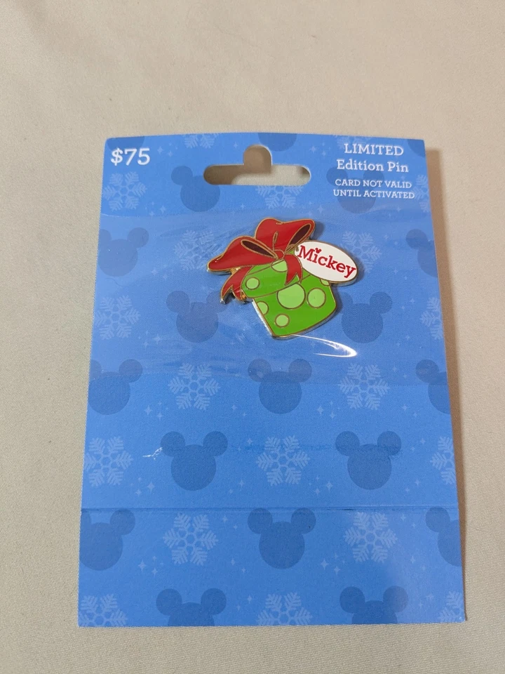 Lote de 4 prendedores de tarjetas de regalo de Navidad navideñas WDW Disney MICKEY MINNIE DONALD PLUTO Foto 4 de 4
