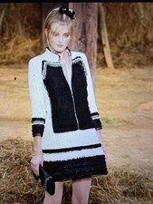 CHANEL 10P TWEED ECRU BLACK CC LOGO LACE TRIM JACKET FR40 US8