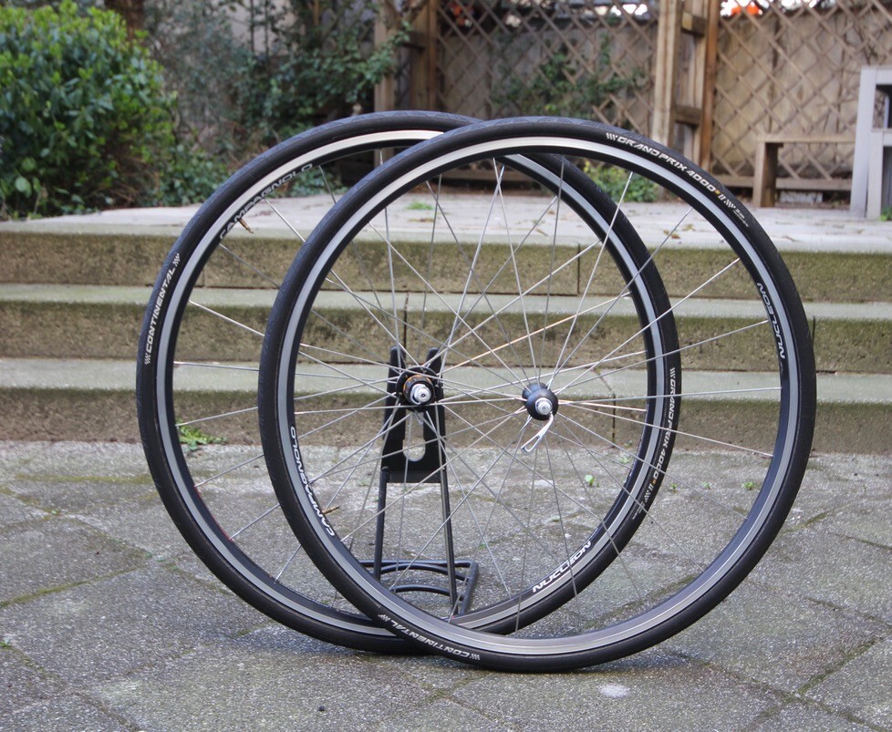 Campagnolo Nucleon Asymmetric Wheel Set / Clincher 700C / Black 22