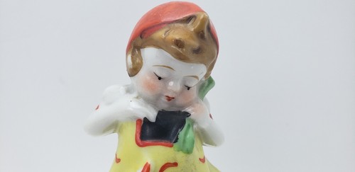 Vintage Girl Figurine With Duck/Goose Made In Japan - Picture 5 of 11