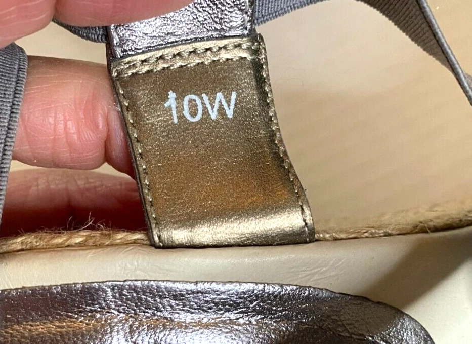 Sandalia de cuña con tiras para mujer David Tate - talla 10W bronce metálico/alpargata Foto 3 de 4