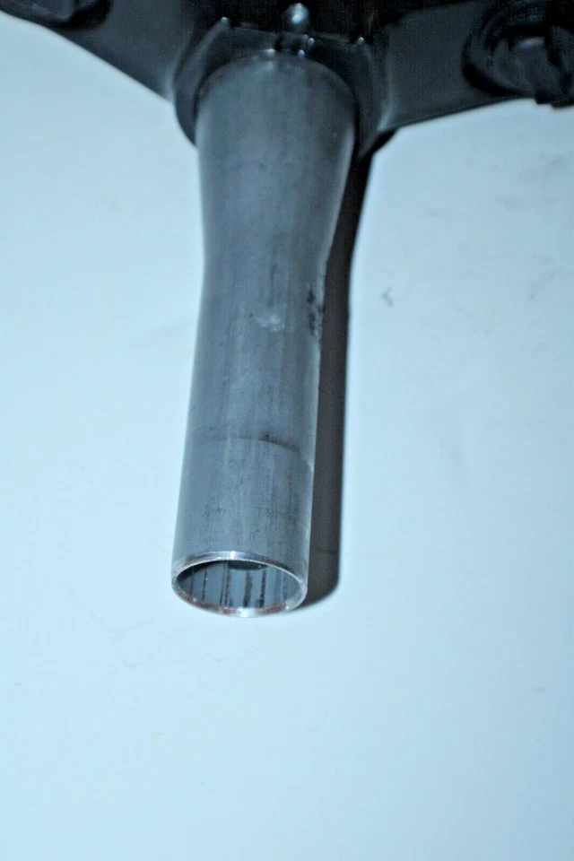 SR Suntour 20" Kids Suspension Bike Fork 11/8" Threaded 135mm 13mm ThruAxle Disc - Image 3 of 4