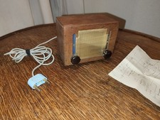 Mini poste radio à lampes vintage des années 1950