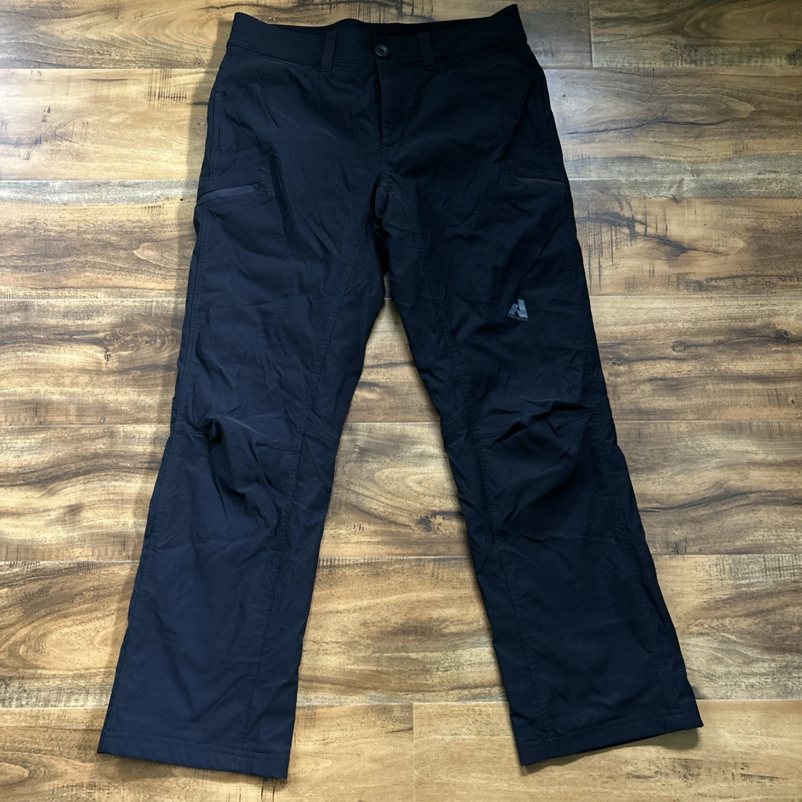 Eddie Bauer First Ascent Pants Men 32x30 Black Softshell Hiking Stretch Outdoor
Opens in a new windo