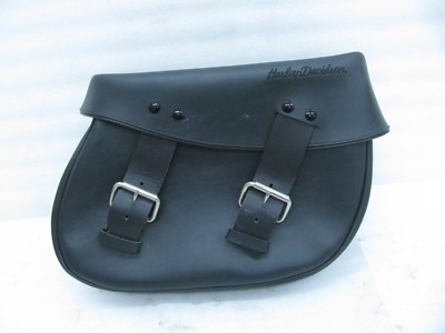 New Harley Davidson Right Side Saddlebag 91548-00 Softail | eBay