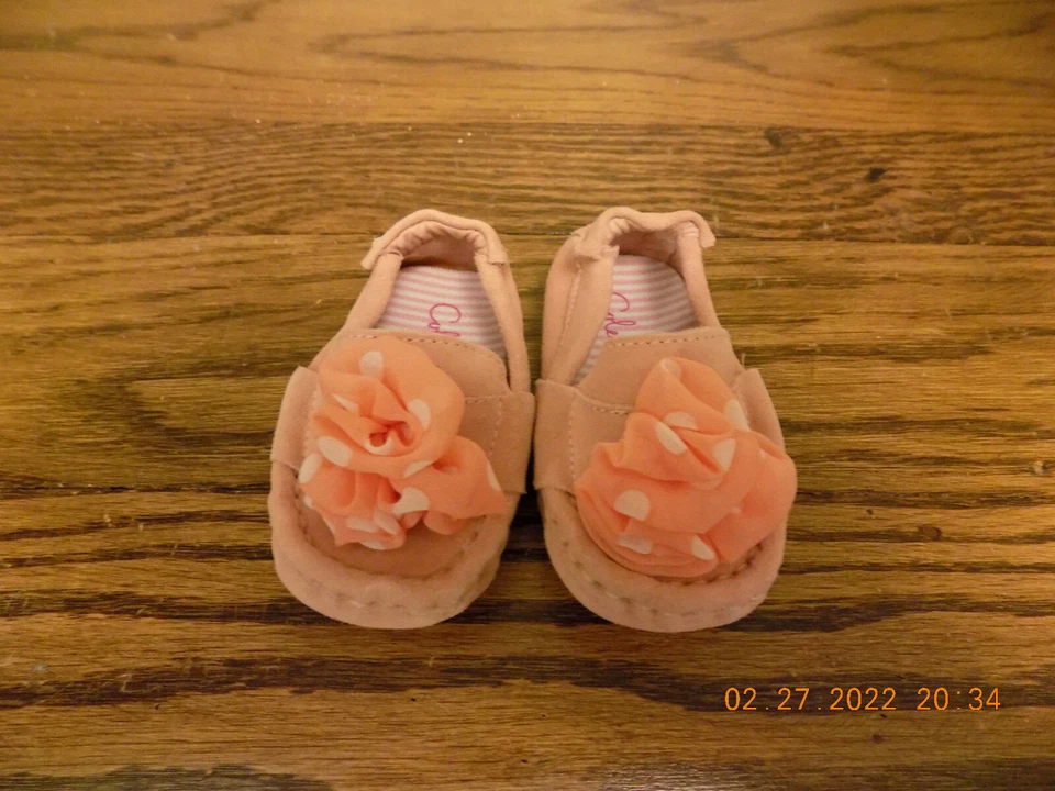 Mocasín Cole Haan Mini Penny 2 Driver Rosa Gamuza Bebé Talla 3 Lunares Tela Puff Foto 2 de 4