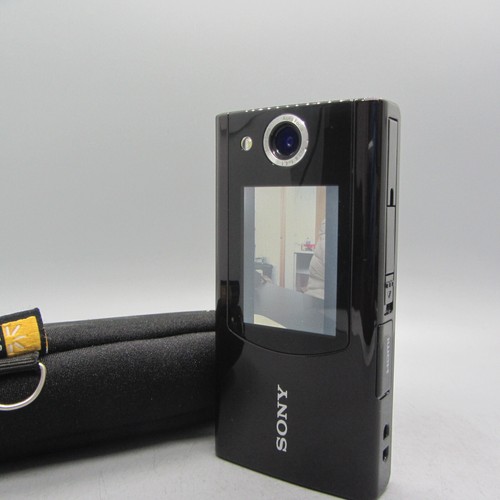 Sony Bloggie MHS-FS2 Handheld HD Selfie Screen Camcorder Black Tested - Picture 2 of 8