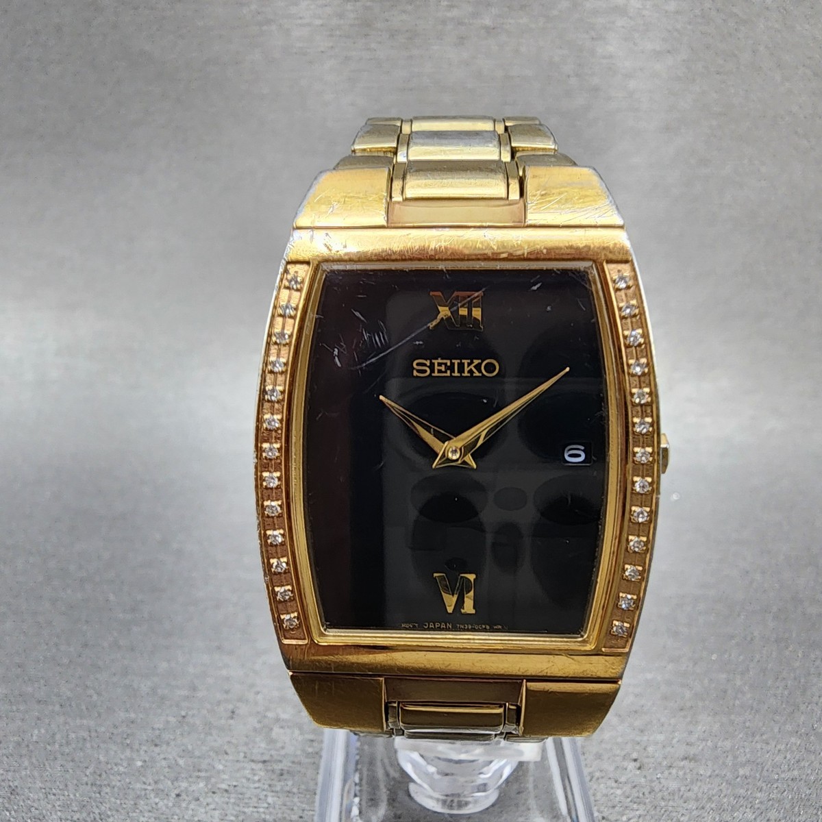 Seiko Tank Watch Men 30mm Black Dial Gold Tone Date 7n39-0bl0 New