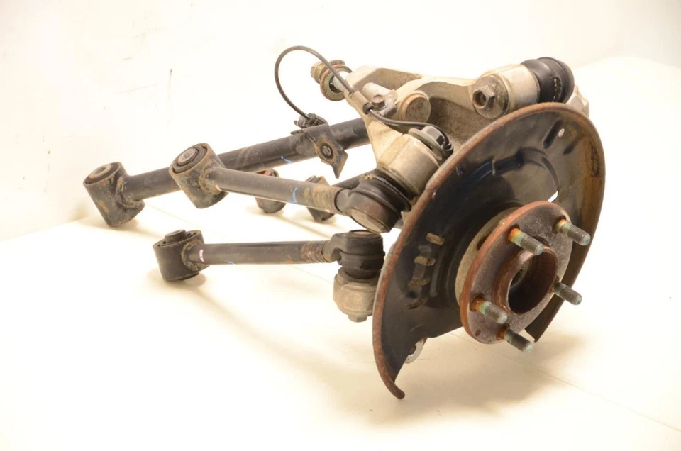 06-15 Conjunto de husillo trasero izquierdo y brazo de control para conductor Mazda MX-5 MIATA Foto 3 de 4