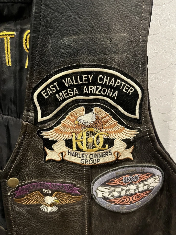 Vintage Harley Davidson Black Leather Motorcycle Vest Patches & Pins Vietnam - Image 4 of 4