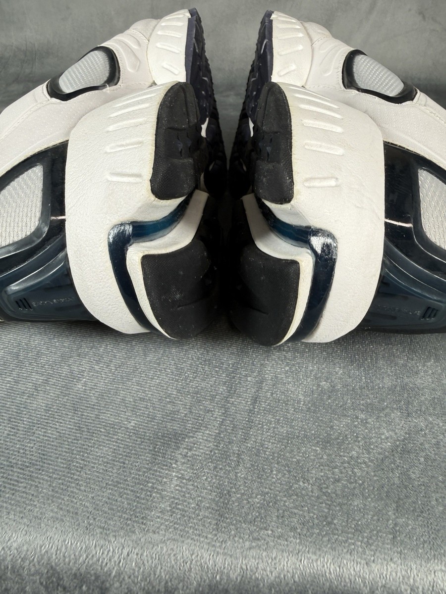 VTG Reebok Pump 2.0 Running Shoes Men display picture 2