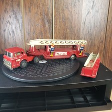 Vintage MFD Mar Toys Steel Tin Made In Japan. Ladder Friction Red Truck Tonka