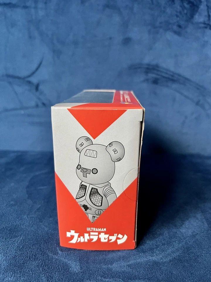 Juguete Ultraman Bearbrick Ultraseven y King Joe Medicom - Paquete de dos Foto 3 de 4