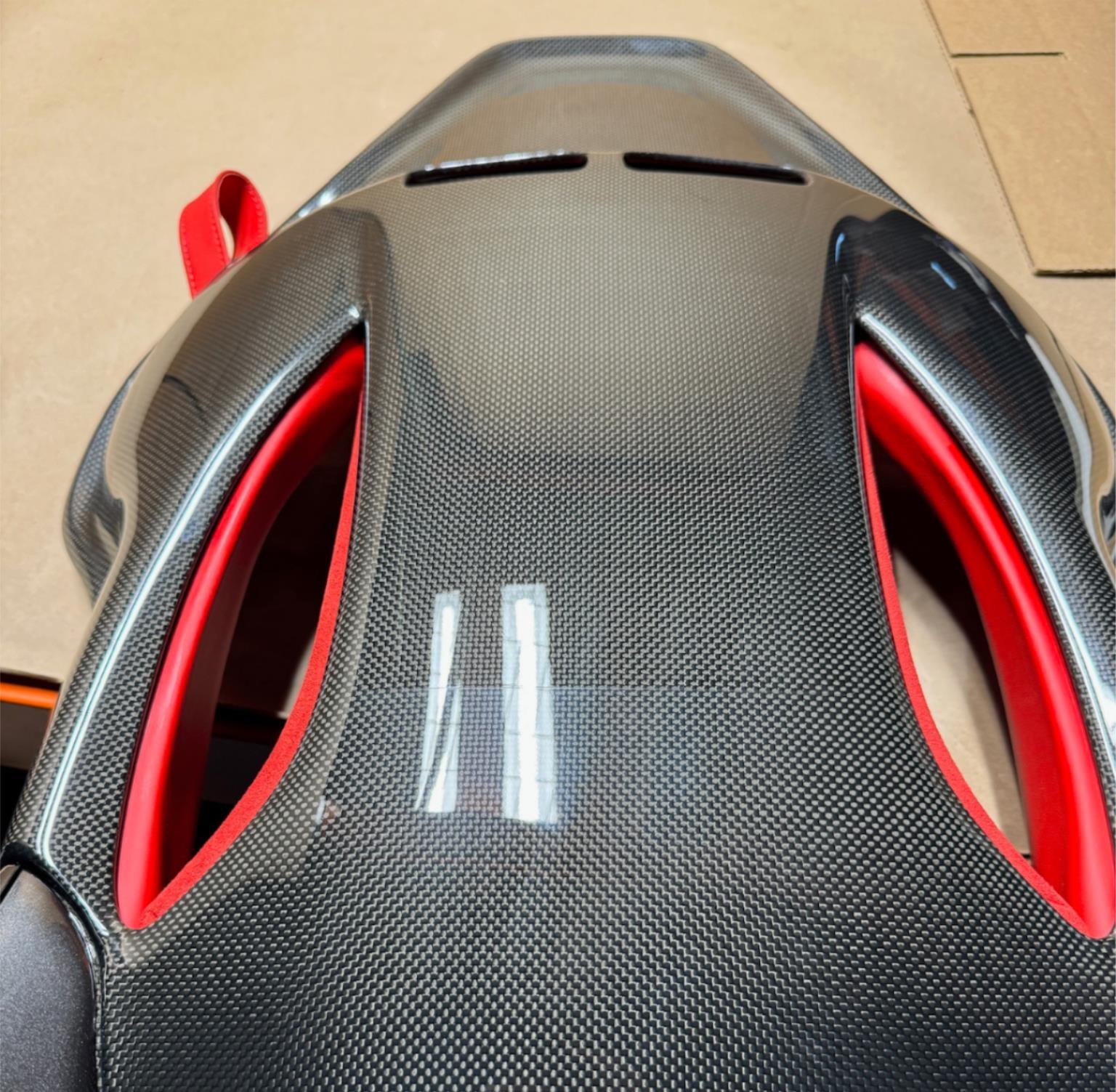 Ferrari SF90 Stradale Driver Seat Carbon Fiber w/ Red Leather / Alcantera