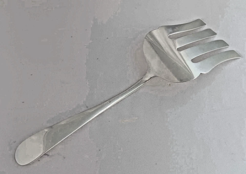 Horquilla de espárragos esterlina Repousse by S.Kirk & Son Co. 8 3/4" Foto 2 de 4