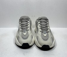 Las mejores ofertas en adidas Yeezy Boost 700 V2 Athletic Shoes