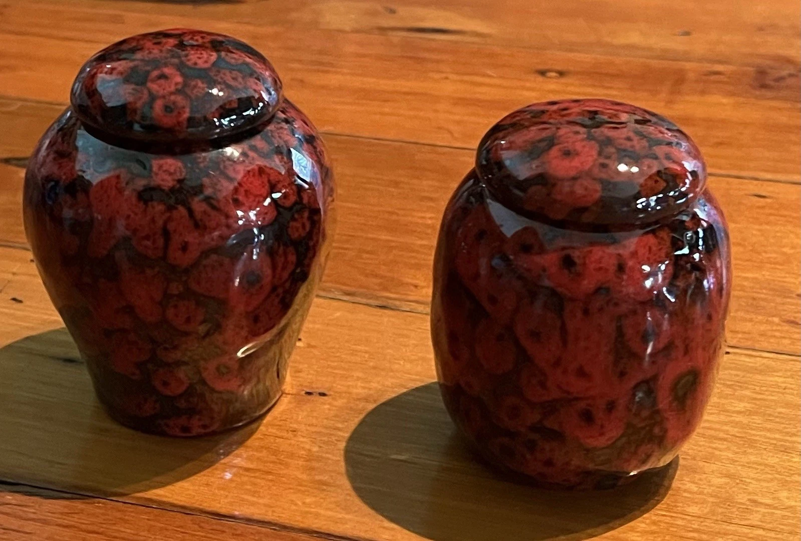 Pair of small ceramic ginger jars / cannisters