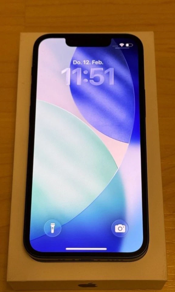 Apple iPhone 13 mini - 128GB - Midnight + Rechnung + Garantie - Bild 1 von 4