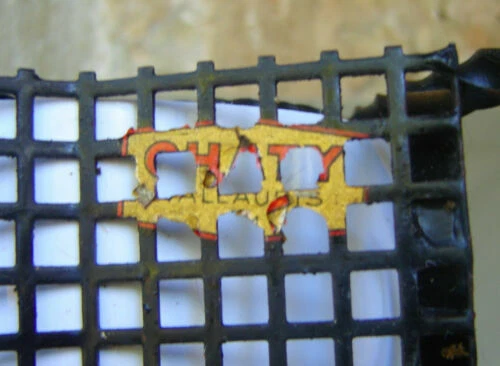 Meubles de rangement du XXe siècle porte revues noirs