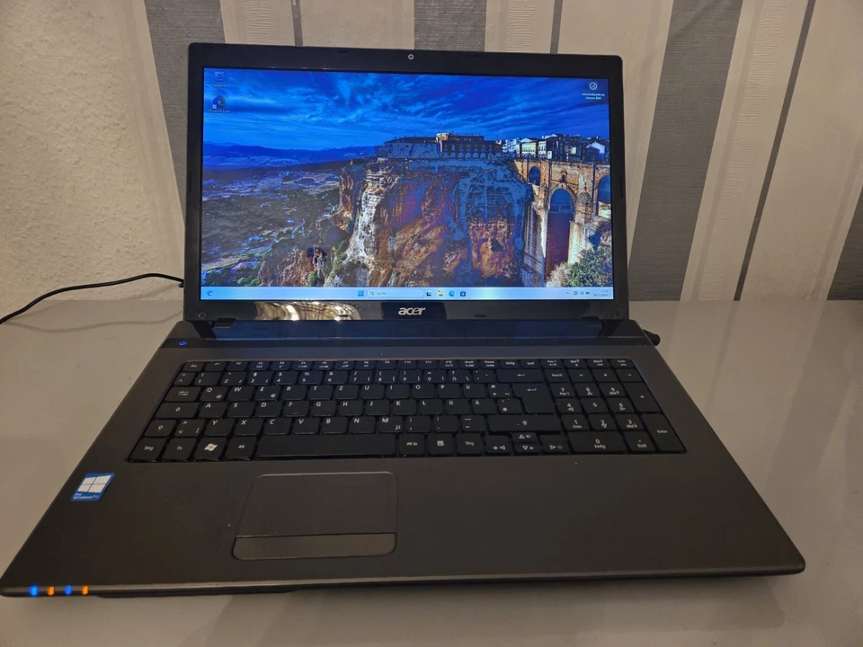 Acer Aspire notebook I7 windows 11 Pro Mit 2 Festplatten - Bild 4 von 4
