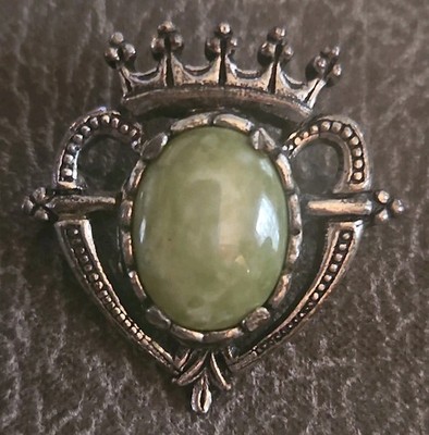 Vintage Miracle Scottish Luckenbooth Brooch Pin Green Stone Jewelry