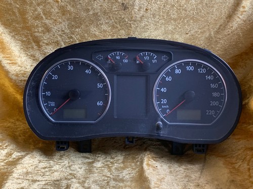 VW Polo 9N Kombiinstrument Instrumententafel Tacho 6Q0920801