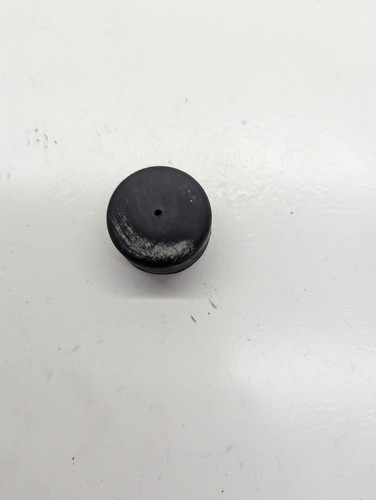 1996-2006 Kawasaki Vulcan 500 En500 Fuel Tank Mounts Mounting Grommets Petrol - Picture 2 of 6