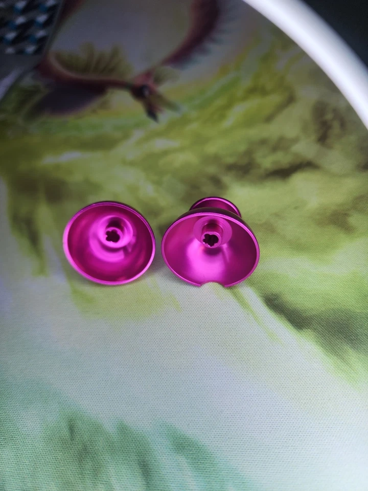 Metal Thumbsticks Gamecube Controller - Image 3 of 3