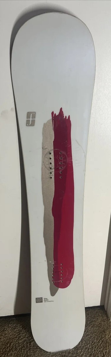 Vintage FORUM The AURA ChillyDog 149 cm Snowboard Deck Unisex  