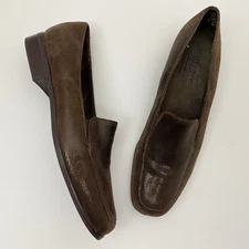 Munro American Brown Shimmer Leather Double Gore Slip On Loafers Women Size 7.5S