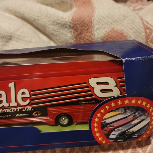 Winner’s Circle Dale Earnhardt Jr. #8 Nascar 1/64th Trailer Rig 2001 - Picture 13 of 16