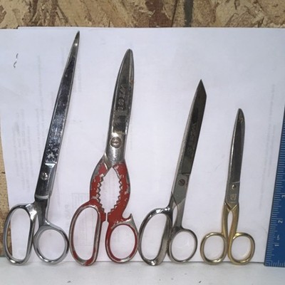 Vintage Scissor LOT of 4, 2 Wiss unsure of other 2