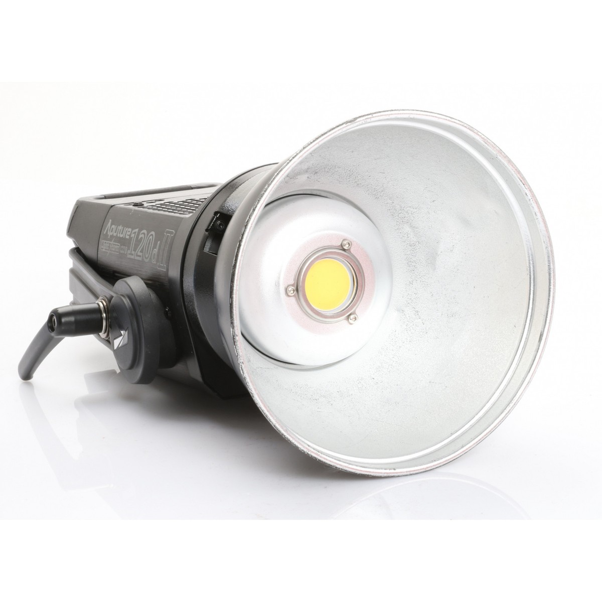 Aputure LS COB 120D II Éclairage Light Storm + Bon (272371
