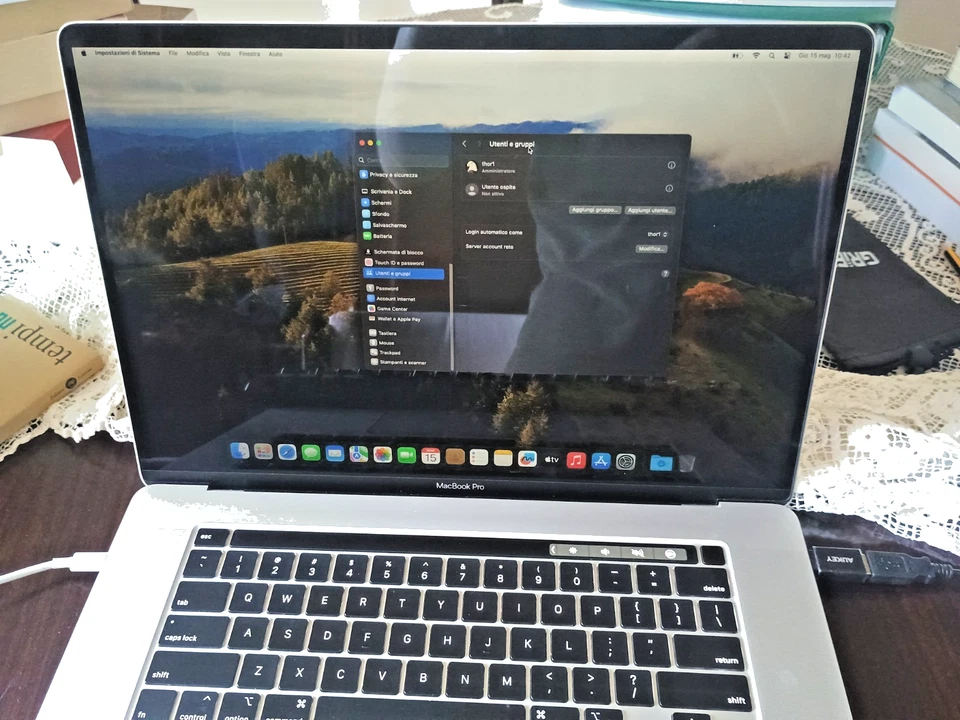 Apple MacBook Pro 16" 2019 · i9 · 32GB · 1TB, foto 4 di 5